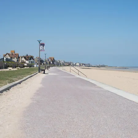 La Source * エルマンヴィル・シュル・メール